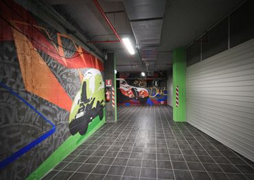 Garages in Piazza Brà